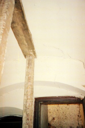 Nutná podpěra stropních konstrukcí, 1999